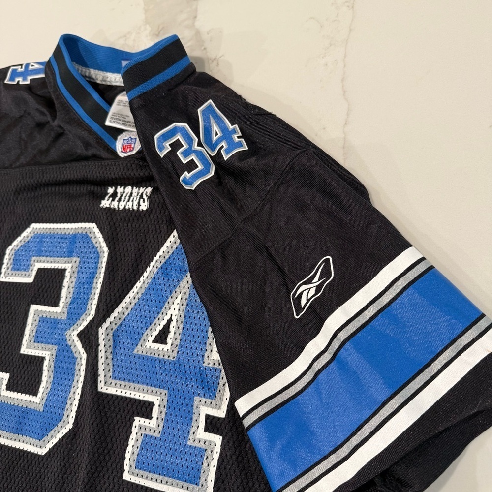 Reebok NFL Detroit Lions Football Kevin Jones #34 Jersey Youth Size XL Black - Picture 10 of 10